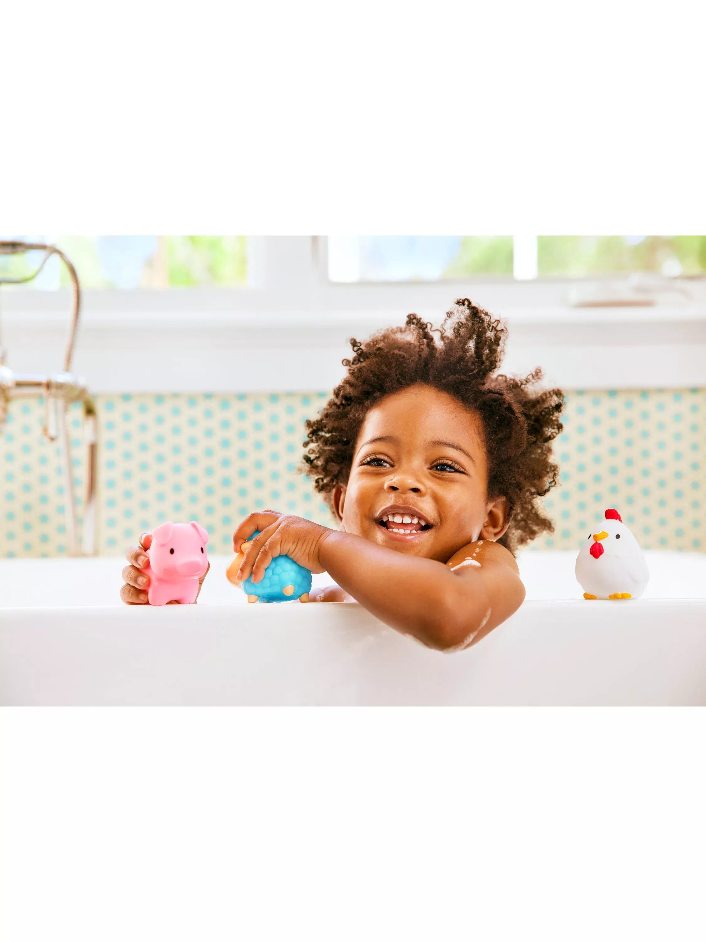Munchkin Barn Friends bath squirters pack of 4, imported from the UK