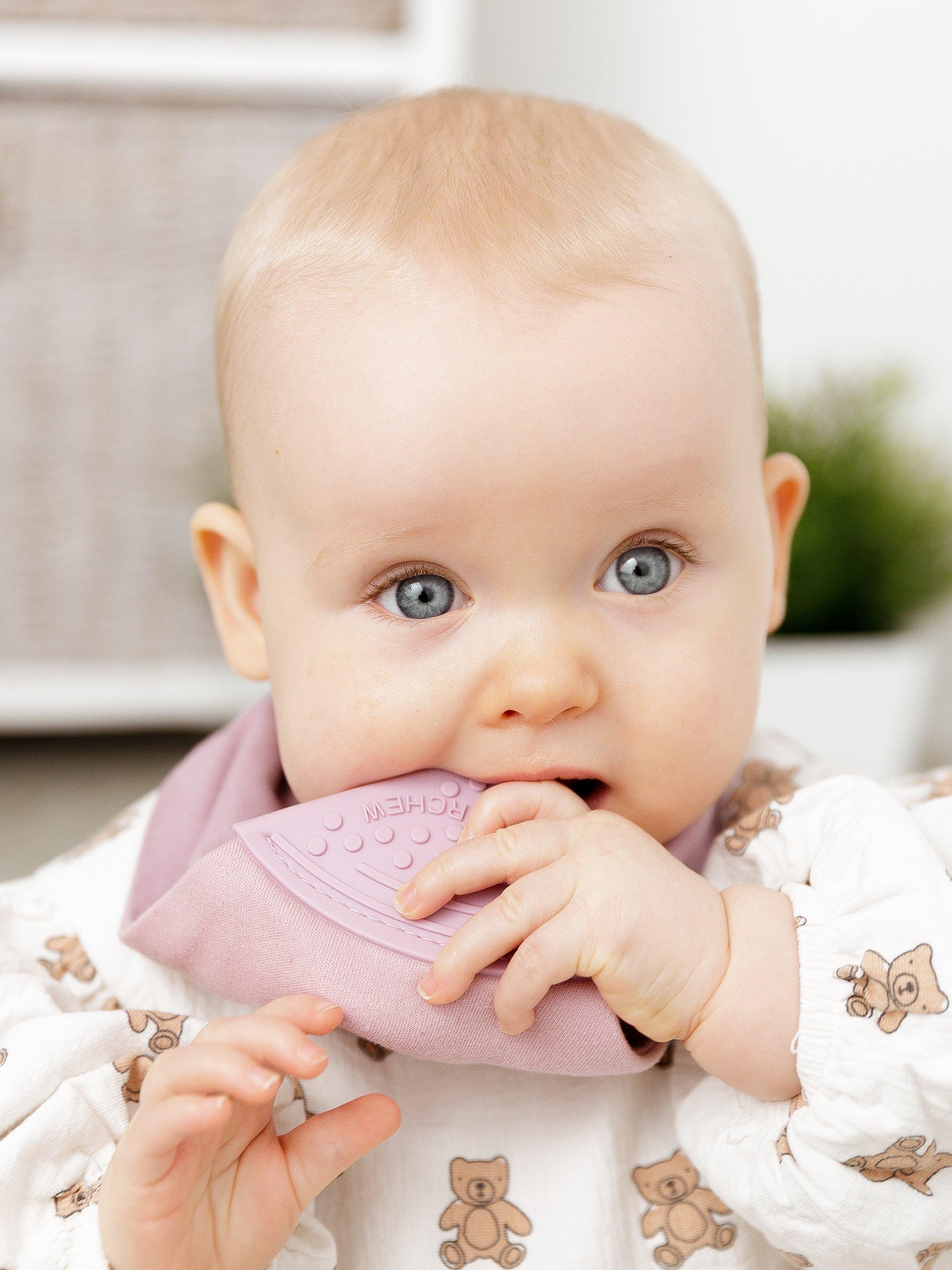 Cheeky Chompers dribble bib pink - British product