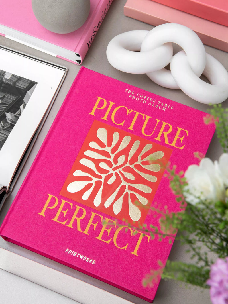 PRINTWORKS Picture Perfect coffee table photo album in pink - British product