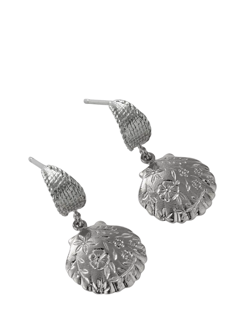Alex Monroe silver scallop huggie earrings, UK version