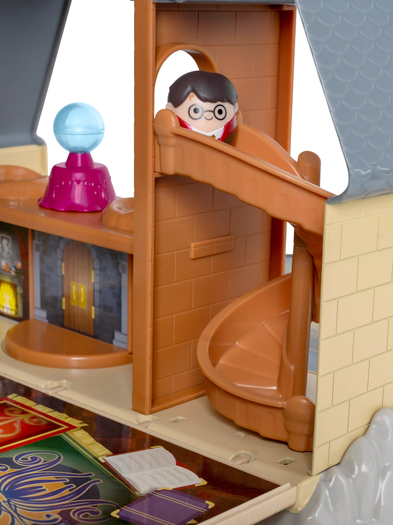Squishmallows Harry Potter Hogwarts Castle playset, UK version