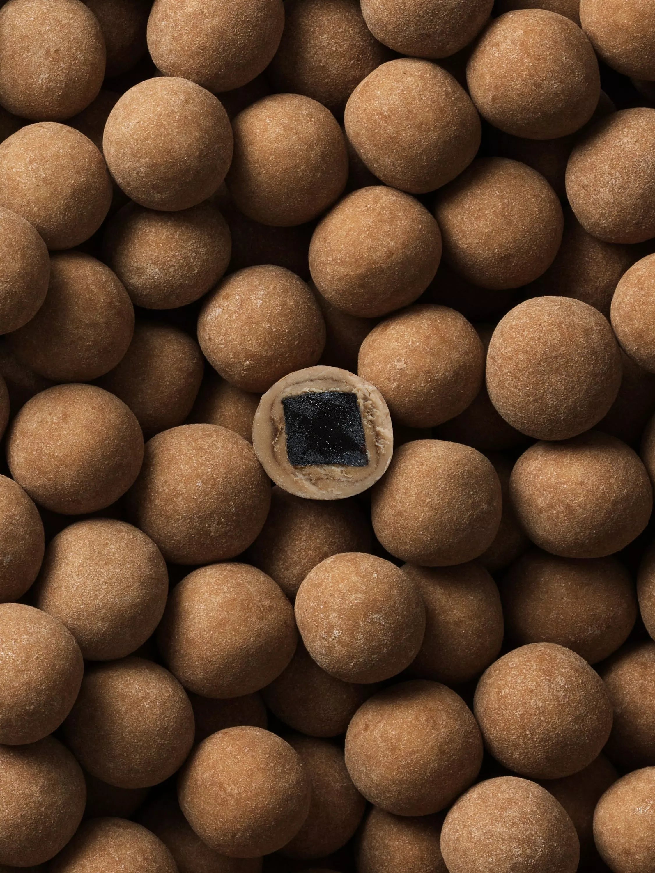 LAKRIDS BY BÜLOW liquorice Salt & Caramel 270g, imported from the UK