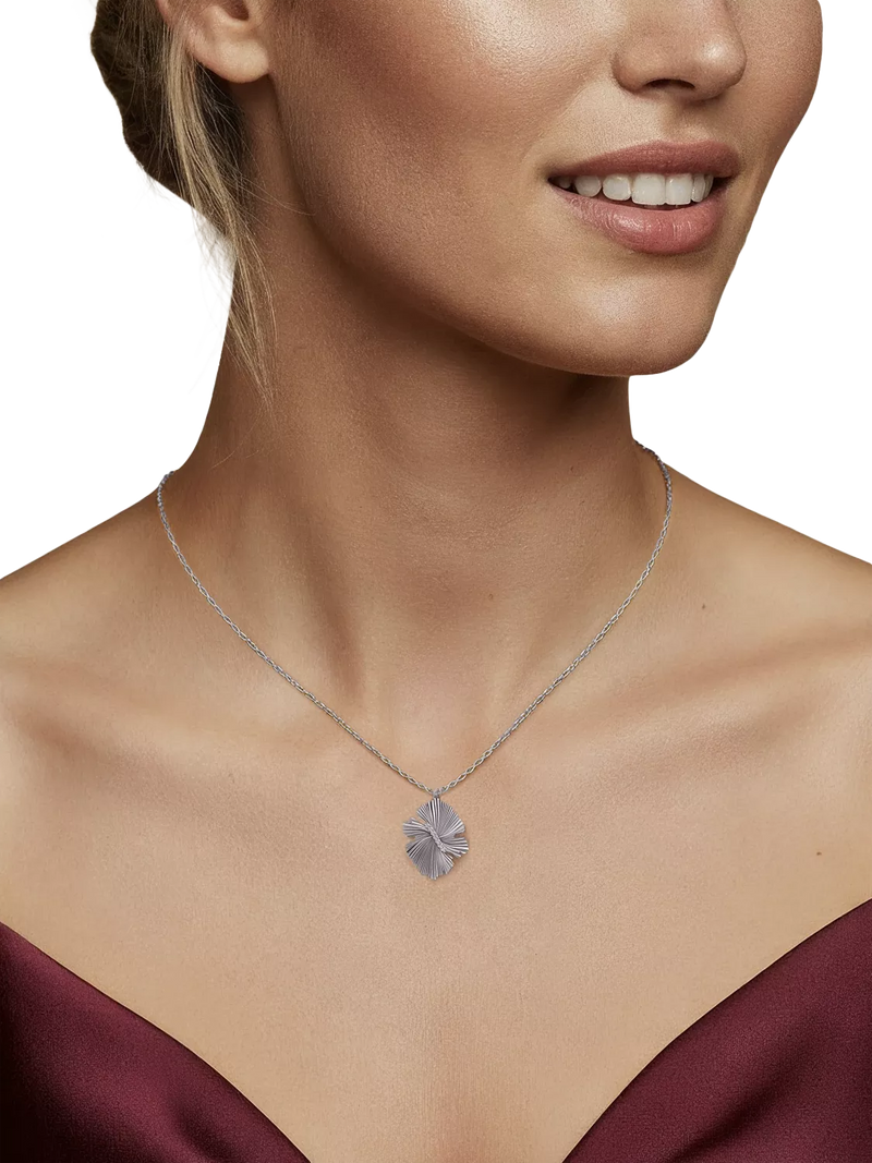 DPT Antwerp diamond fan pendant necklace, UK version