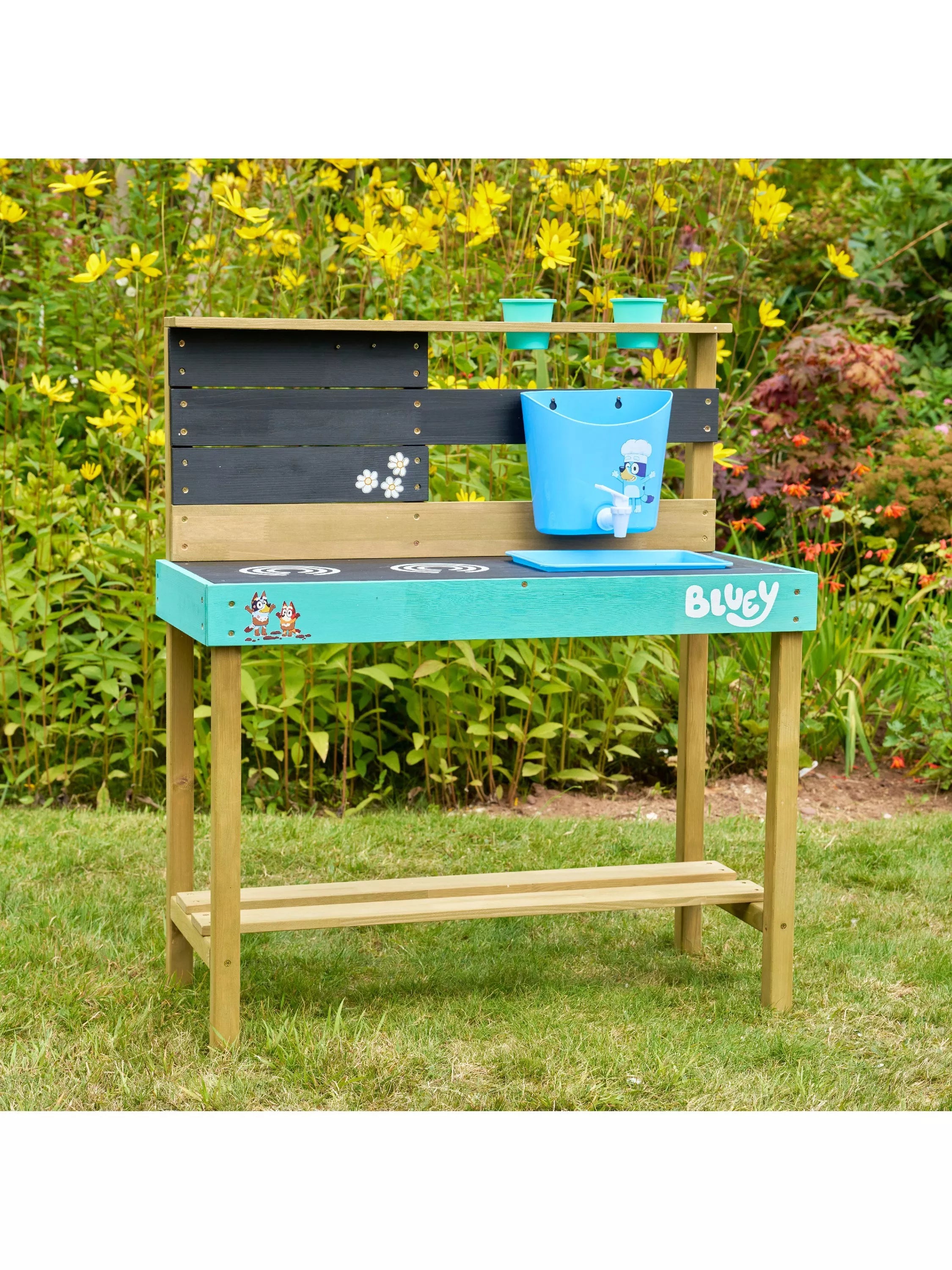 TP Toys Bluey wooden mud kitchen outdoor playset, imported from the UK