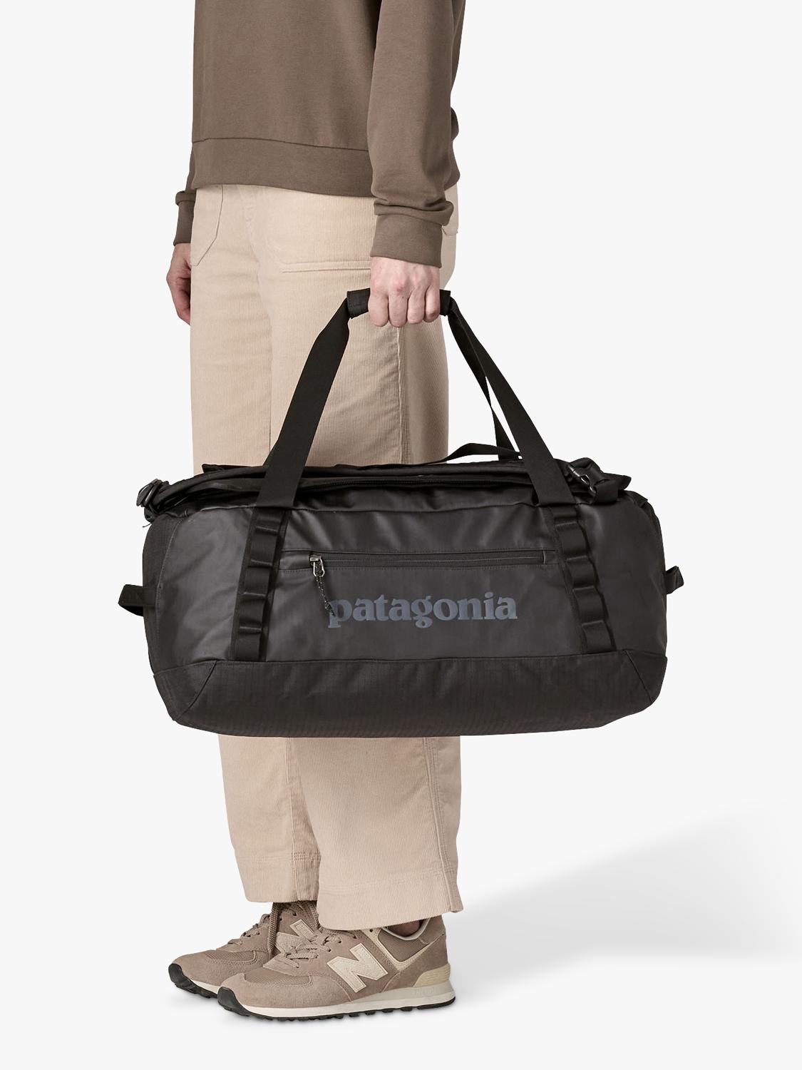 Patagonia Black Hole travel duffel bag 40L, UK version