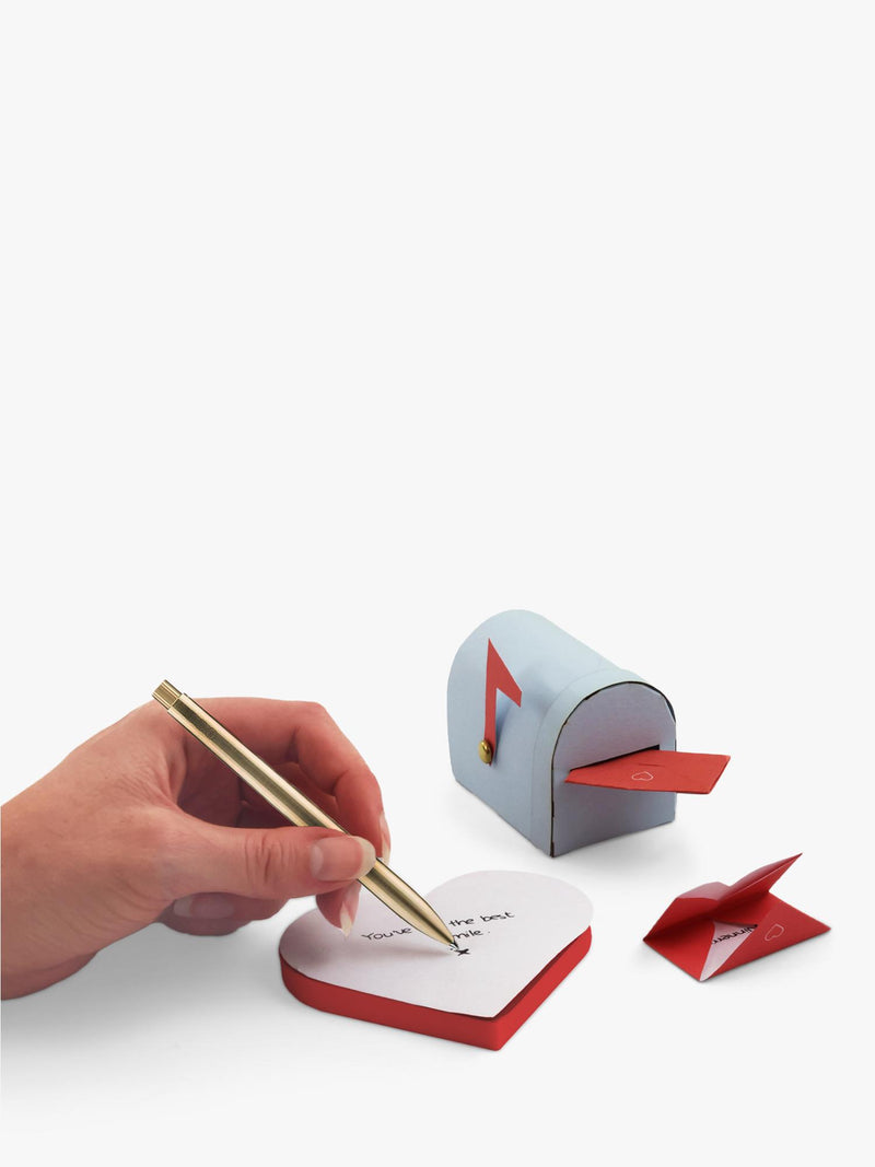 Pikkii love letters kit with blank heart notes and DIY mailbox, UK version
