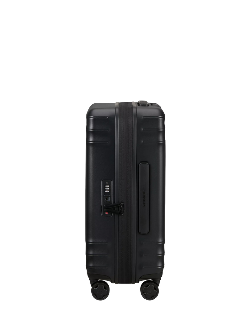 Samsonite Lin'air 56cm cabin case, imported from the UK
