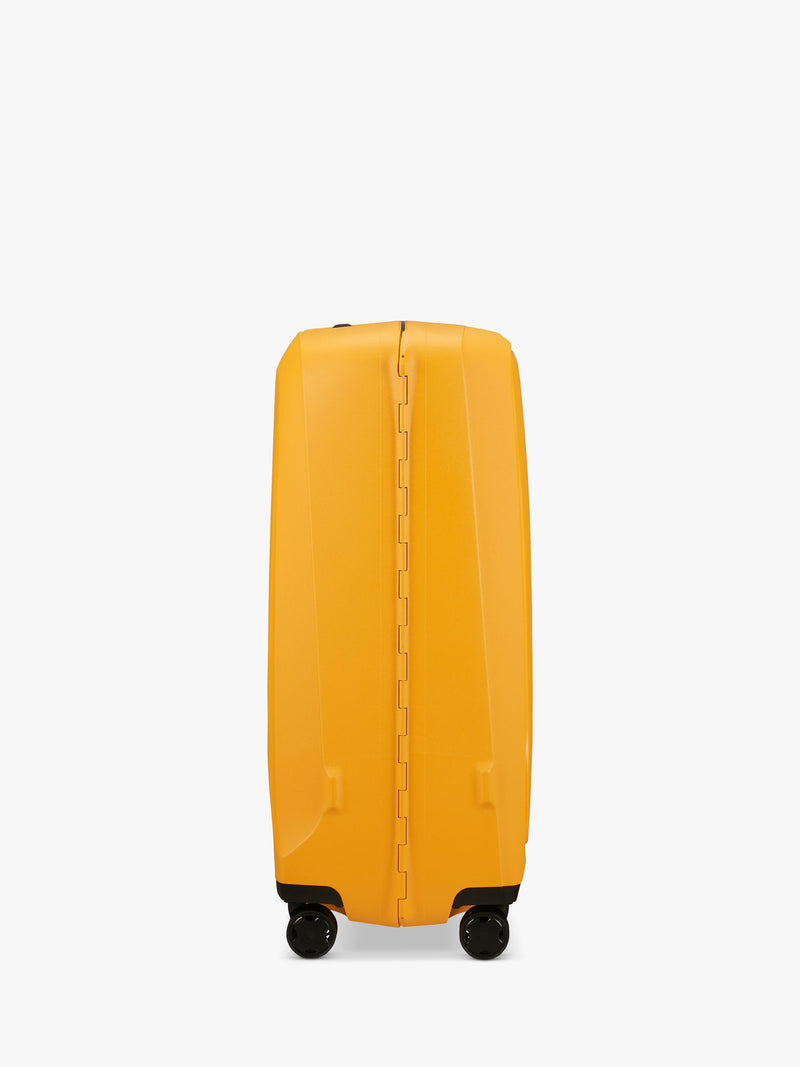 حقيبة سفر Samsonite Essens معاد تدويرها مقاس 75 سم - منتج بريطاني