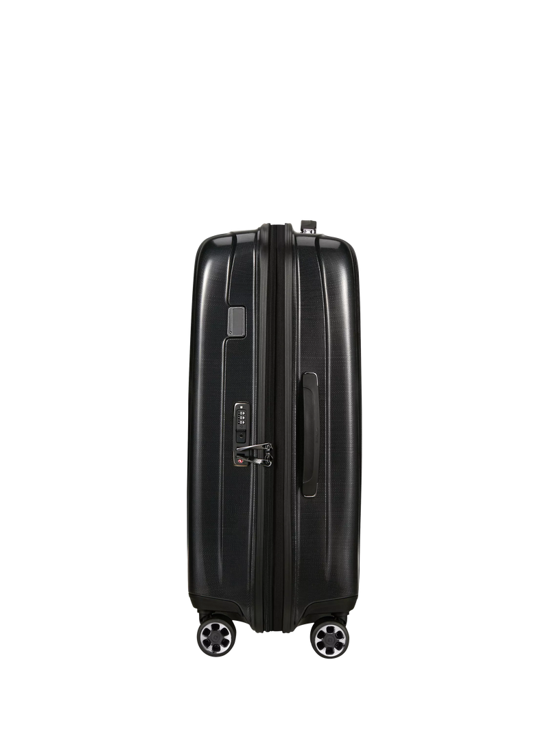 Samsonite Nexis 70cm expandable hard-sided suitcase, UK version