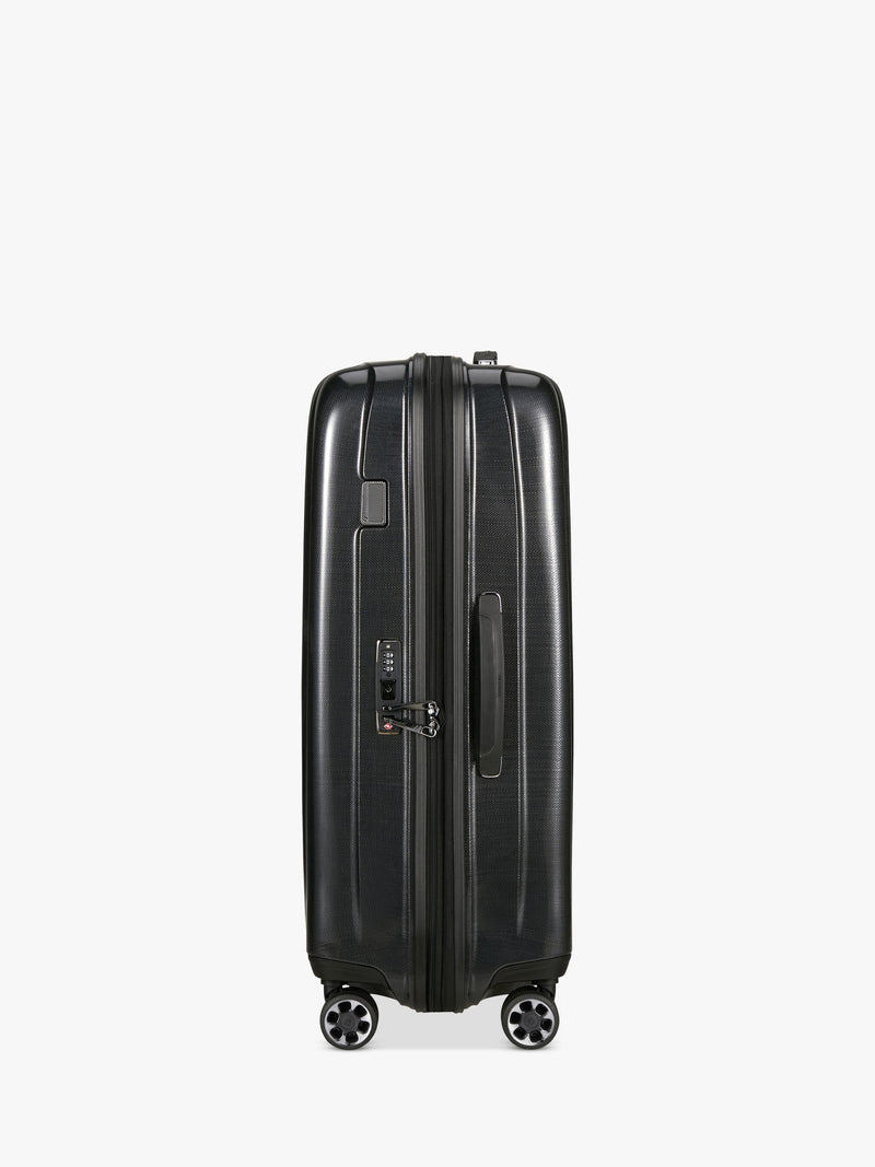 Samsonite Nexis expandable hard-sided suitcase 82L (British brand)