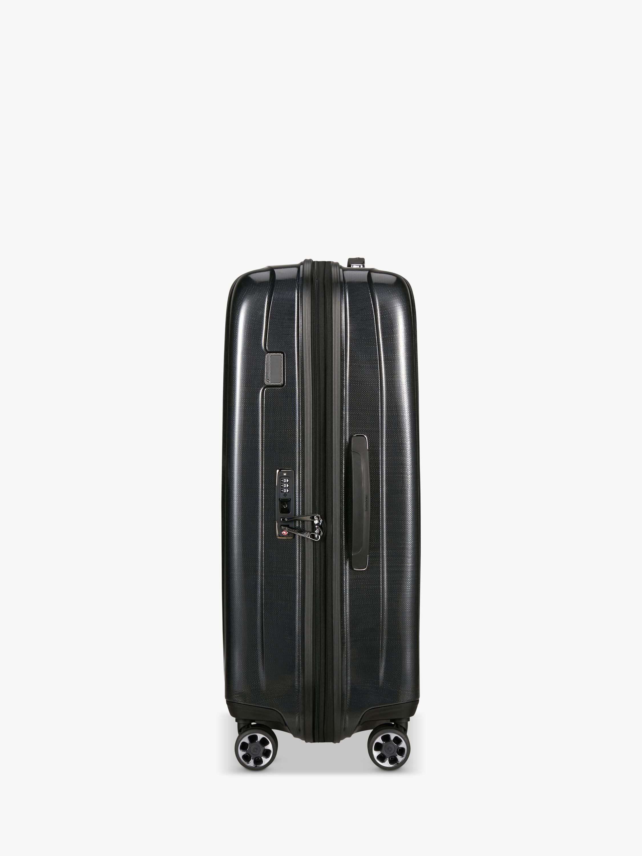 Samsonite Nexis 76cm expandable suitcase 116L - British product