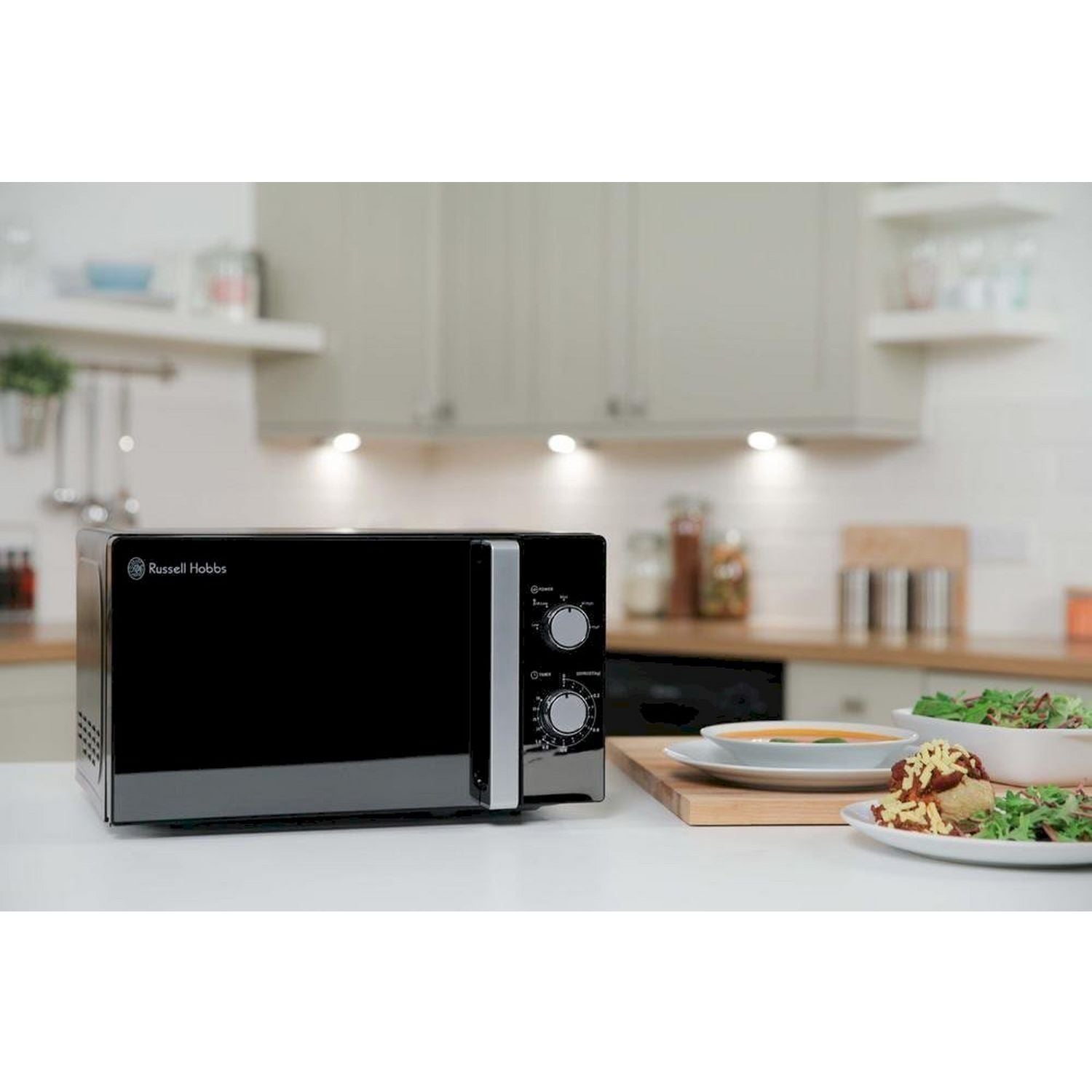 Russell Hobbs black microwave 800W 20L (British brand)