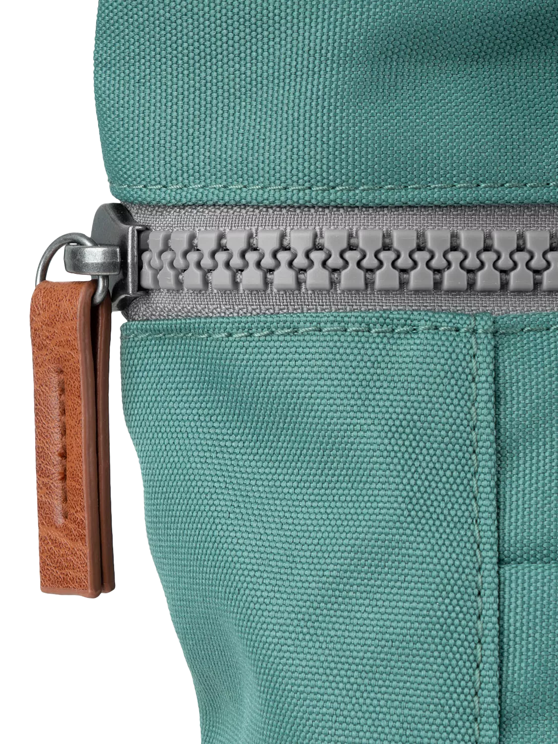 ROKA London backpack Finchley medium 15L green - British product