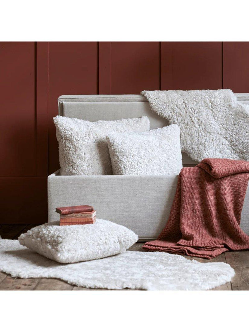 Neptune Tussock small pearl cushion - British product