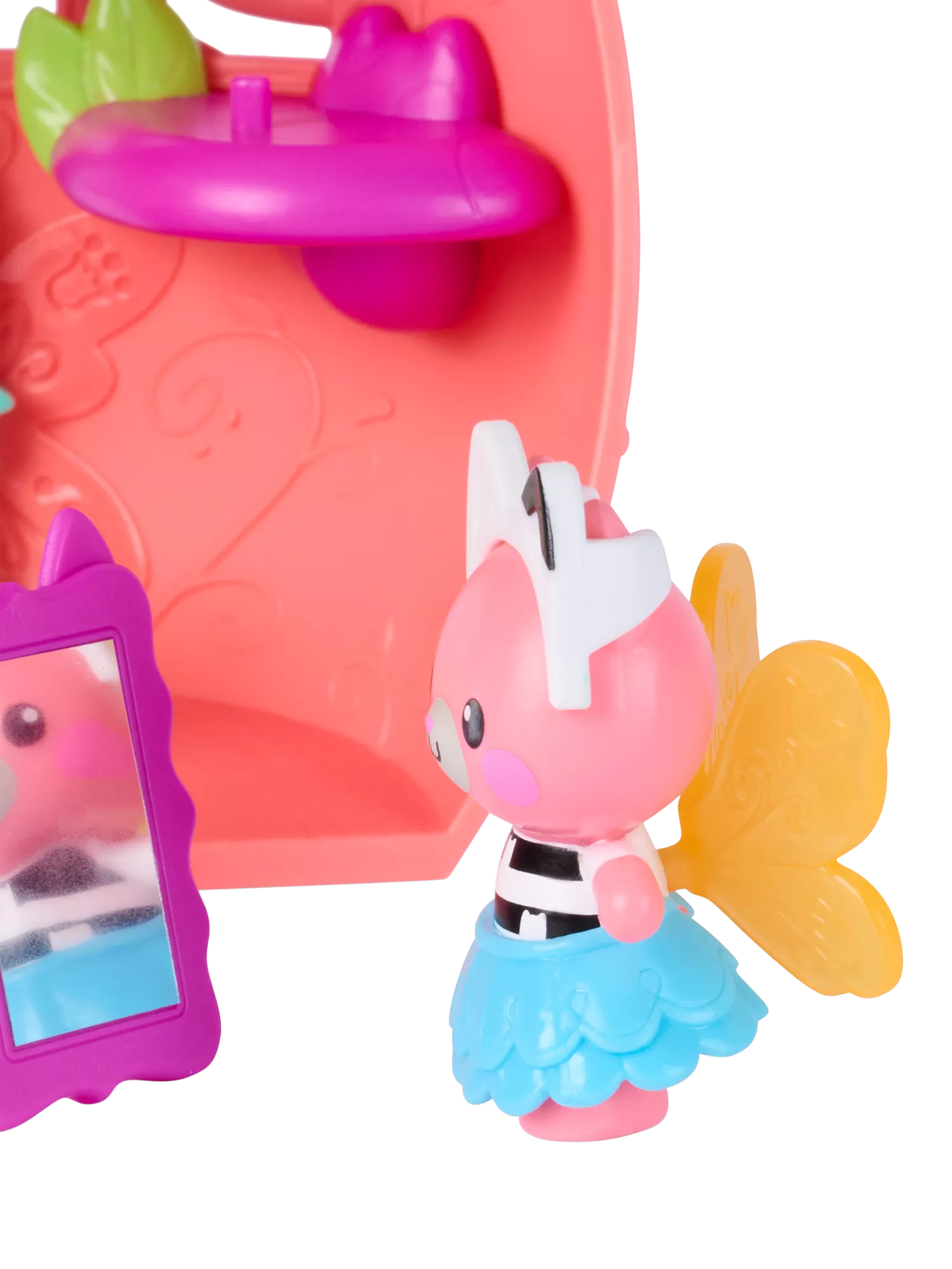 Gabby's Dollhouse Kitty Fairy Flutter-riffic playset 20.3cm, imported from the UK