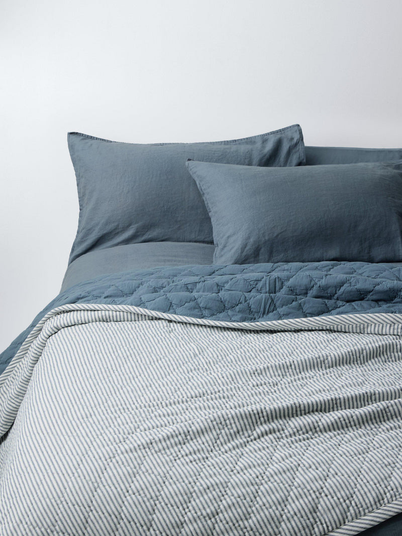 John Lewis striped quilted bedspread king size - British product