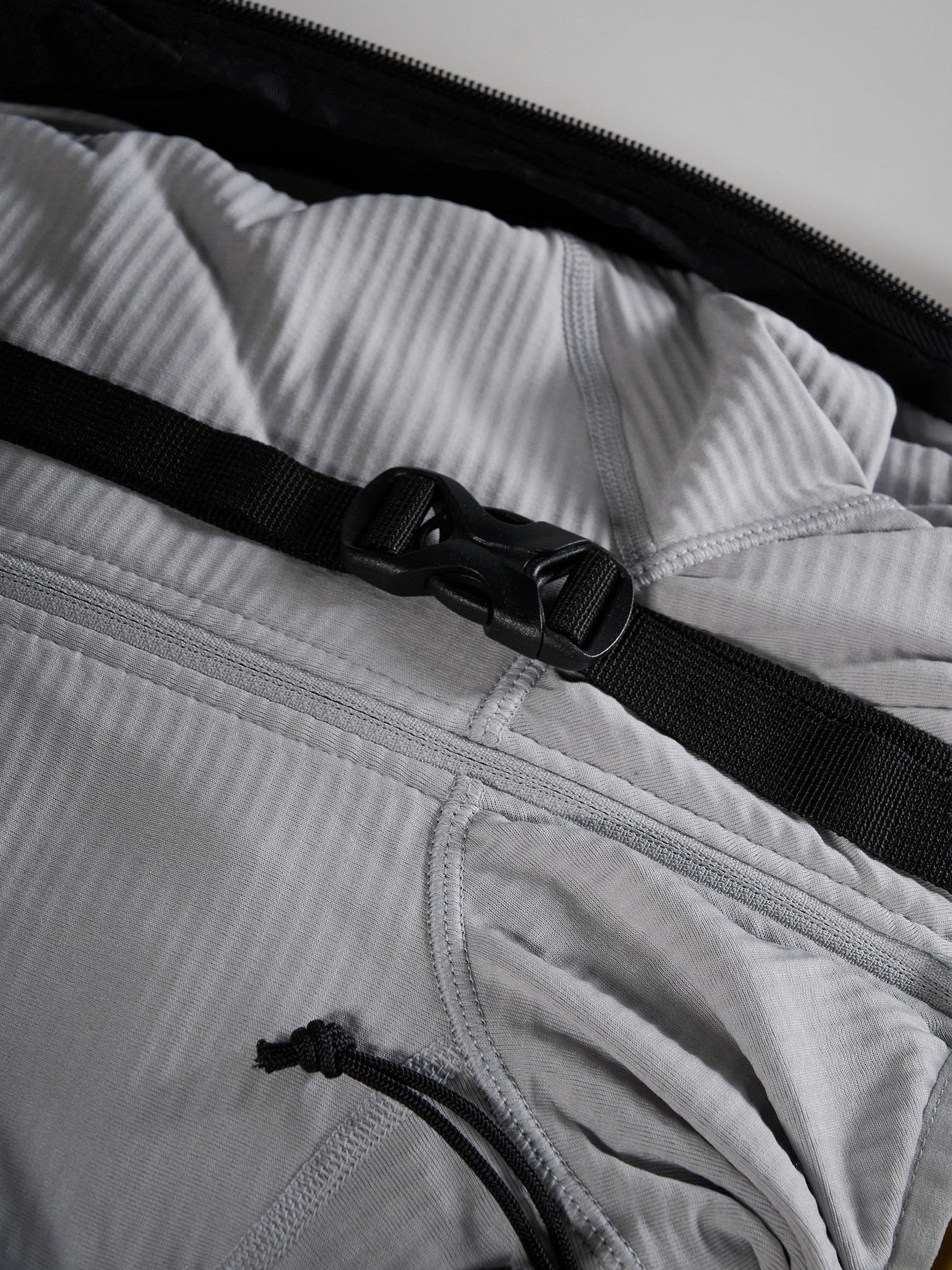 Montane Transition 100L Duffel Bag Black, imported from the UK
