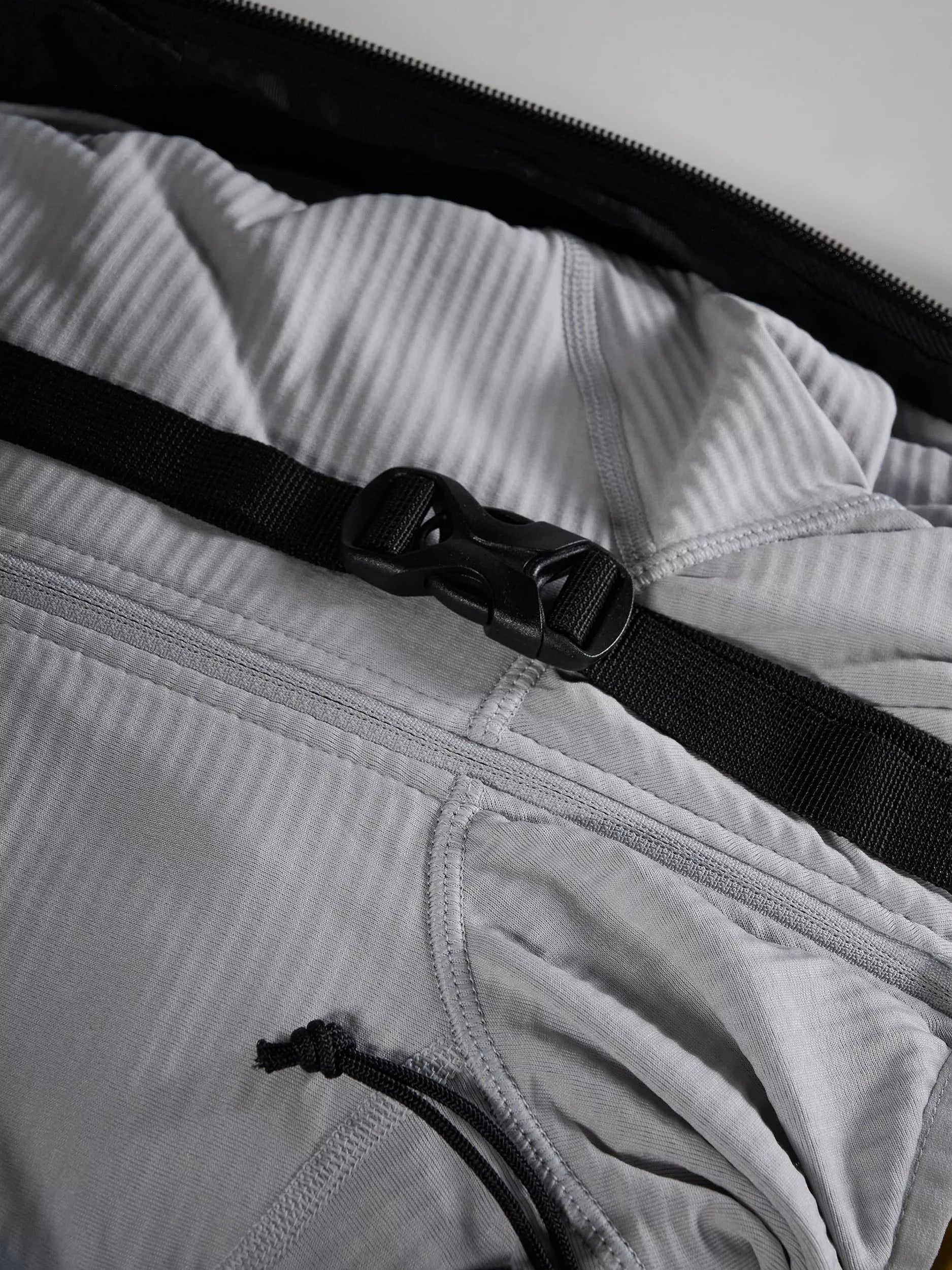 Montane Transition 100L Duffel Bag Black, imported from the UK