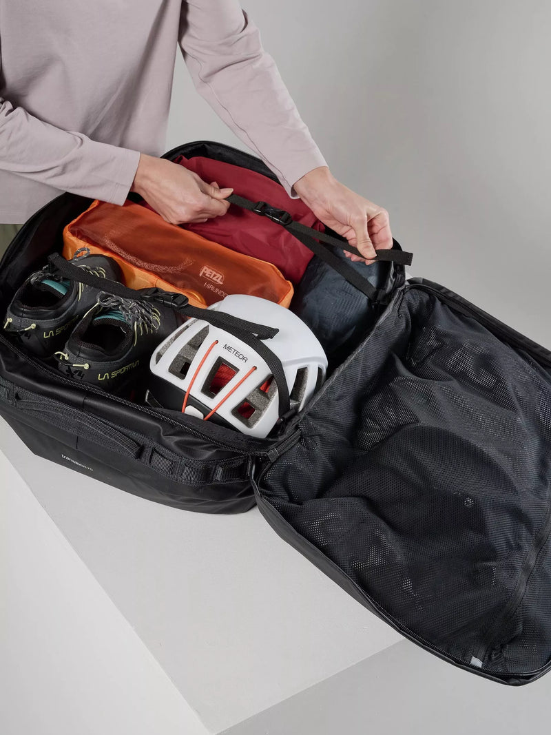 Montane Transition 70L duffel bag black, UK version