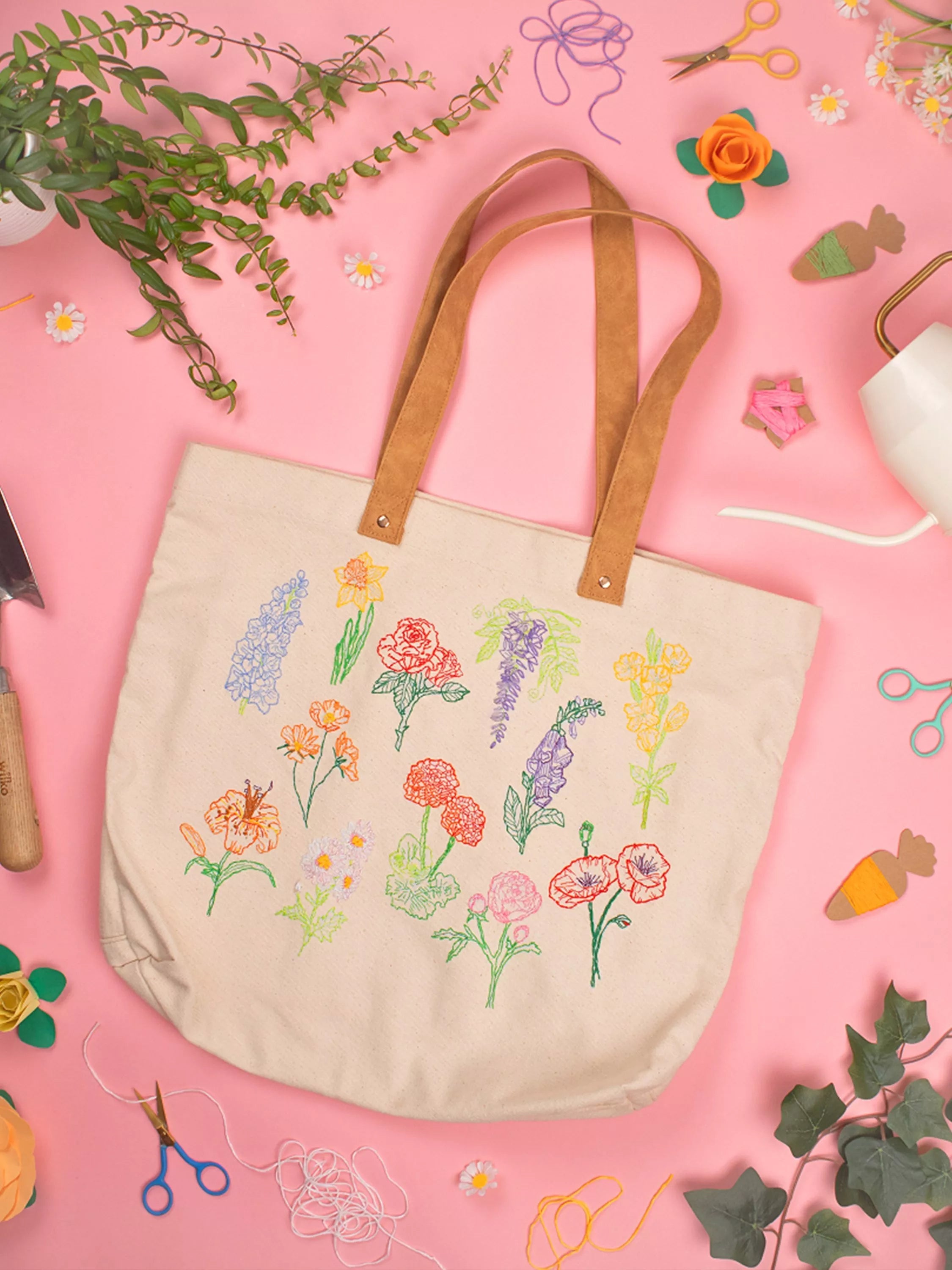 Chasing Threads flowers tote bag embroidery kit (British brand)