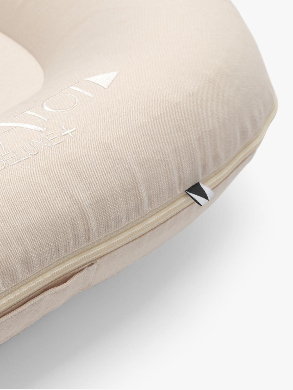 DockATot Deluxe+ baby pod natural (British brand)