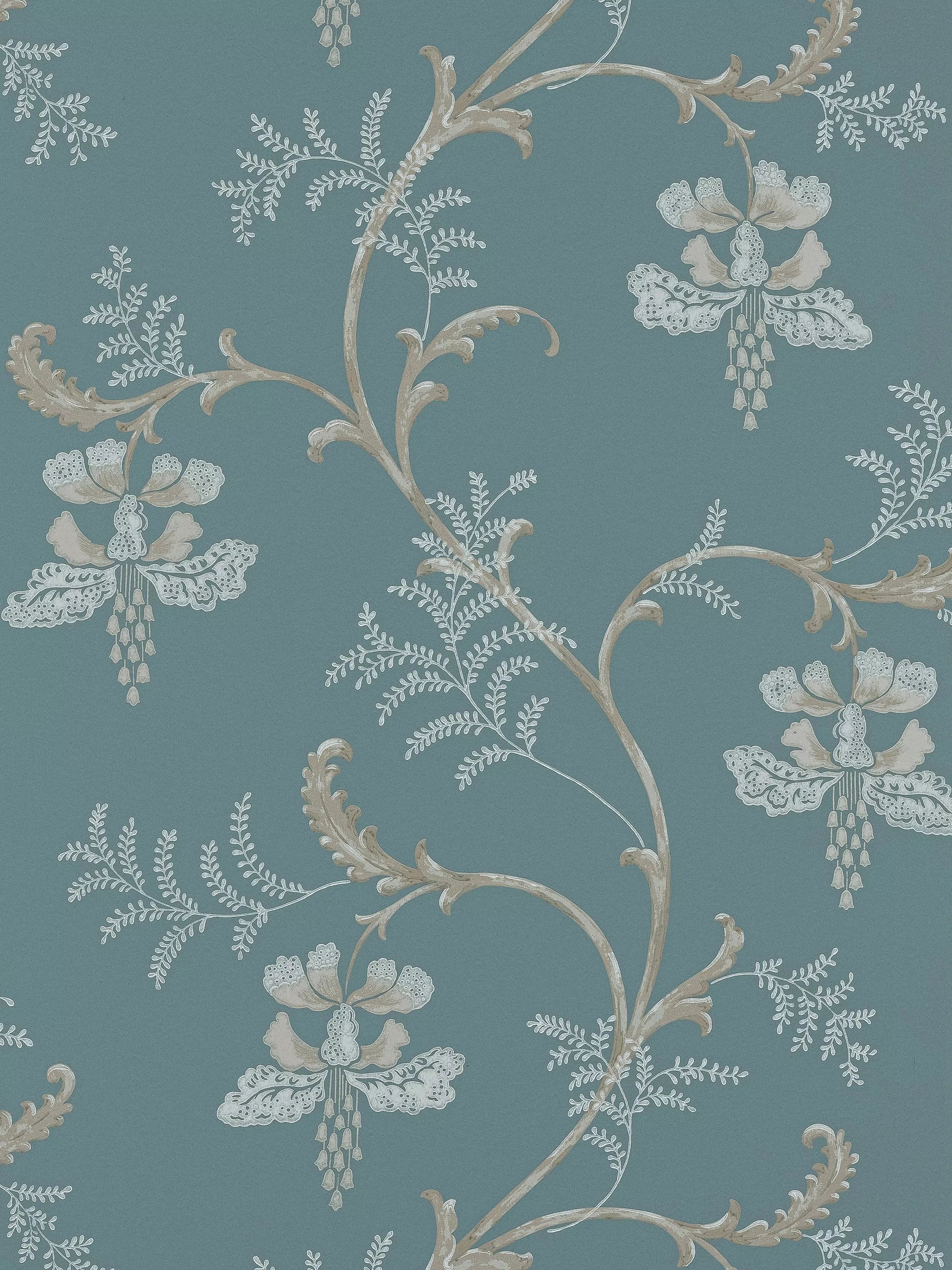 Colefax and Fowler Bellflower Standard Wallpaper 52cm x 10m
