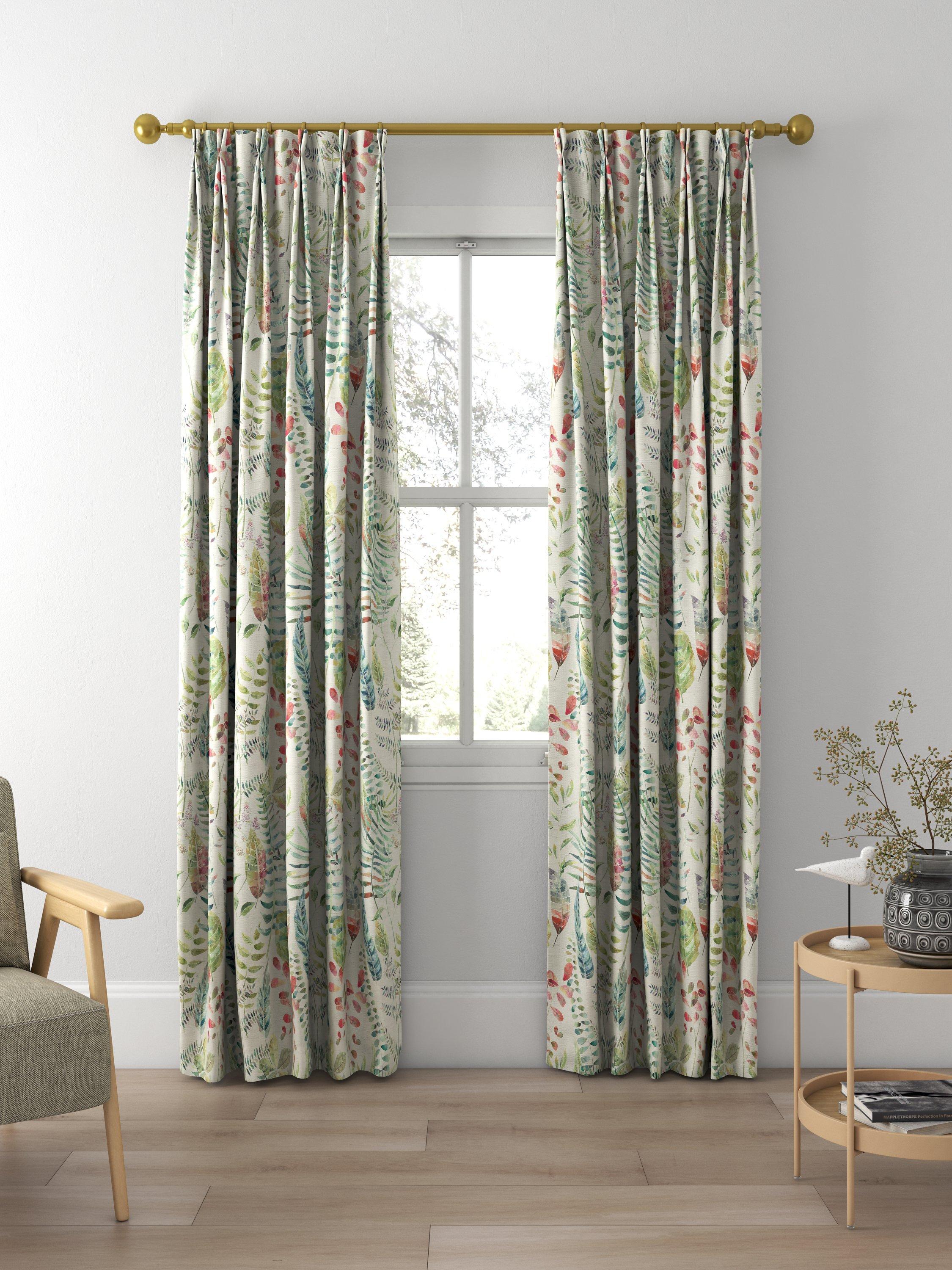 Voyage Kenton curtain fabric Pomegranate Silver 100x140cm, UK version