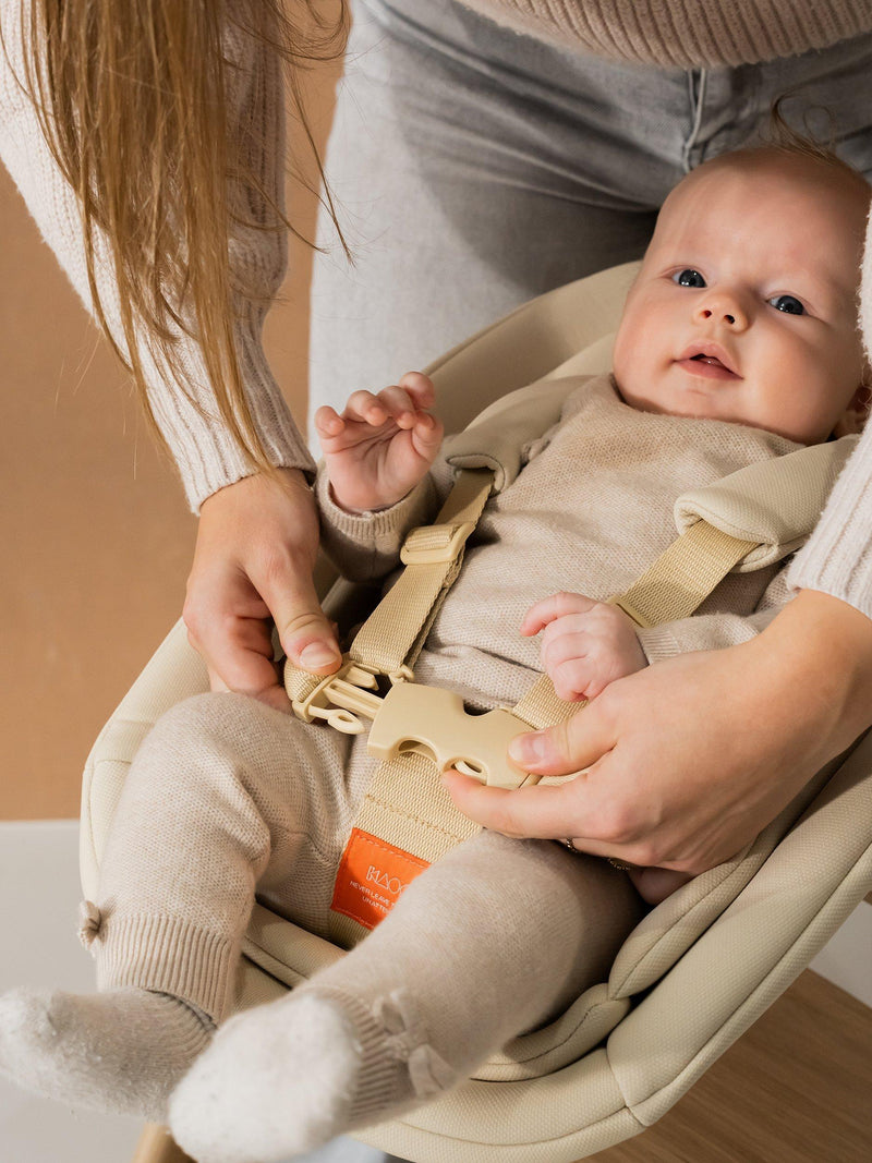 KAOS KLAPP Newborn Seat with harness - British product