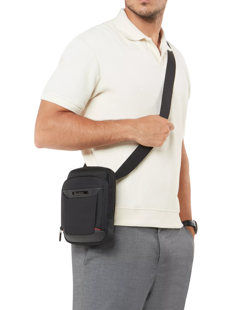 Samsonite PRO-DLX 6 crossbody bag 2L black - British product