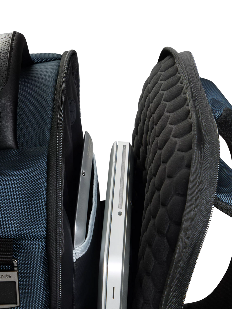 Samsonite PRO-DLX 6 underseat backpack blue (British brand)