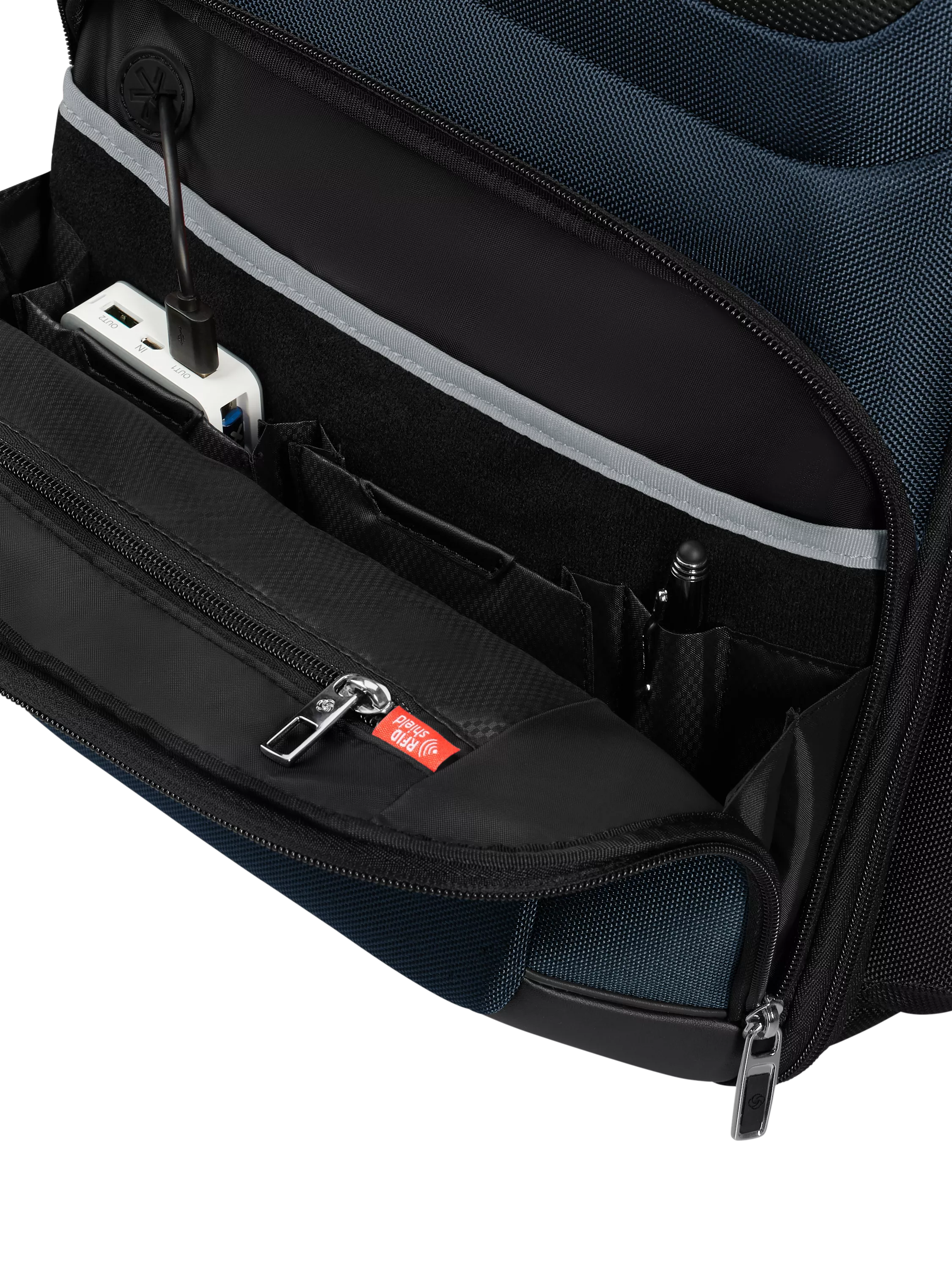 Samsonite PRO-DLX 6 underseat backpack blue (British brand)