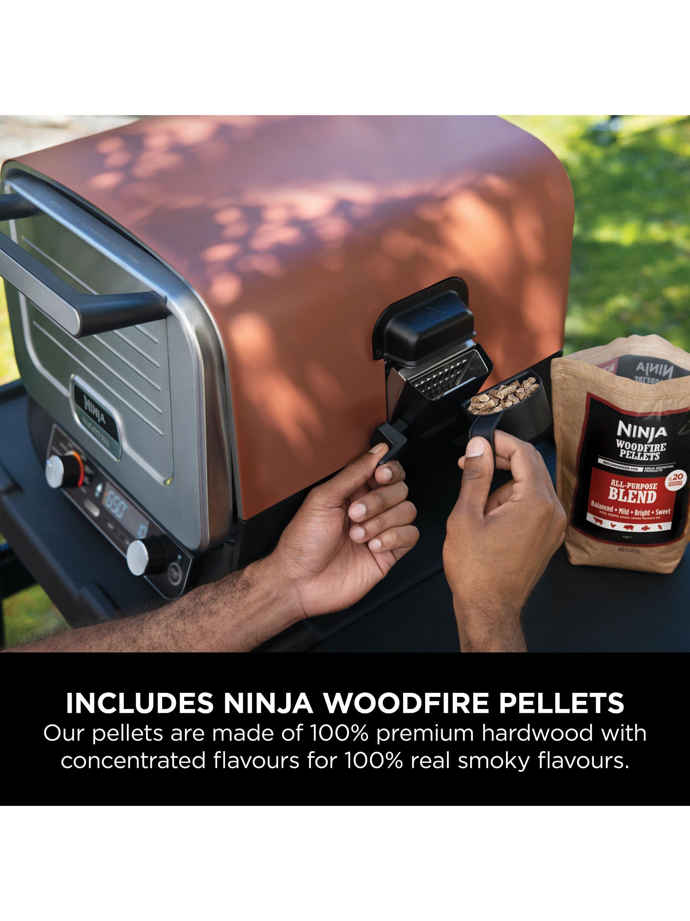 Ninja Woodfire outdoor oven 8-in-1 with cover (British brand)