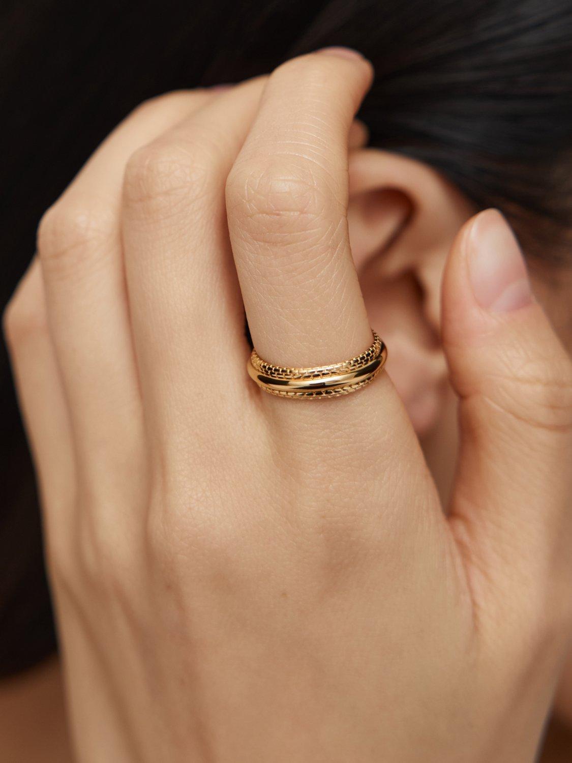 Monica Vinader Heirloom Textured ring - British product