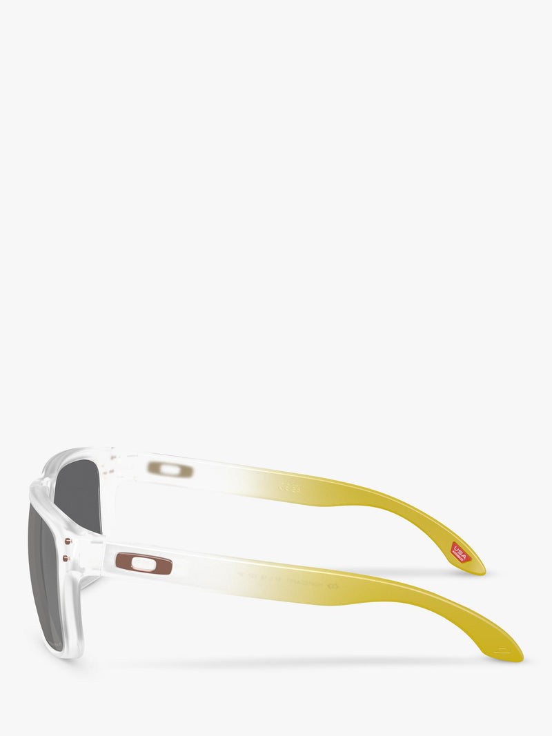 Oakley OO9102 polarised square sunglasses matte clear grey, imported from the UK