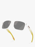 Oakley OO9102 polarised square sunglasses matte clear grey, imported from the UK