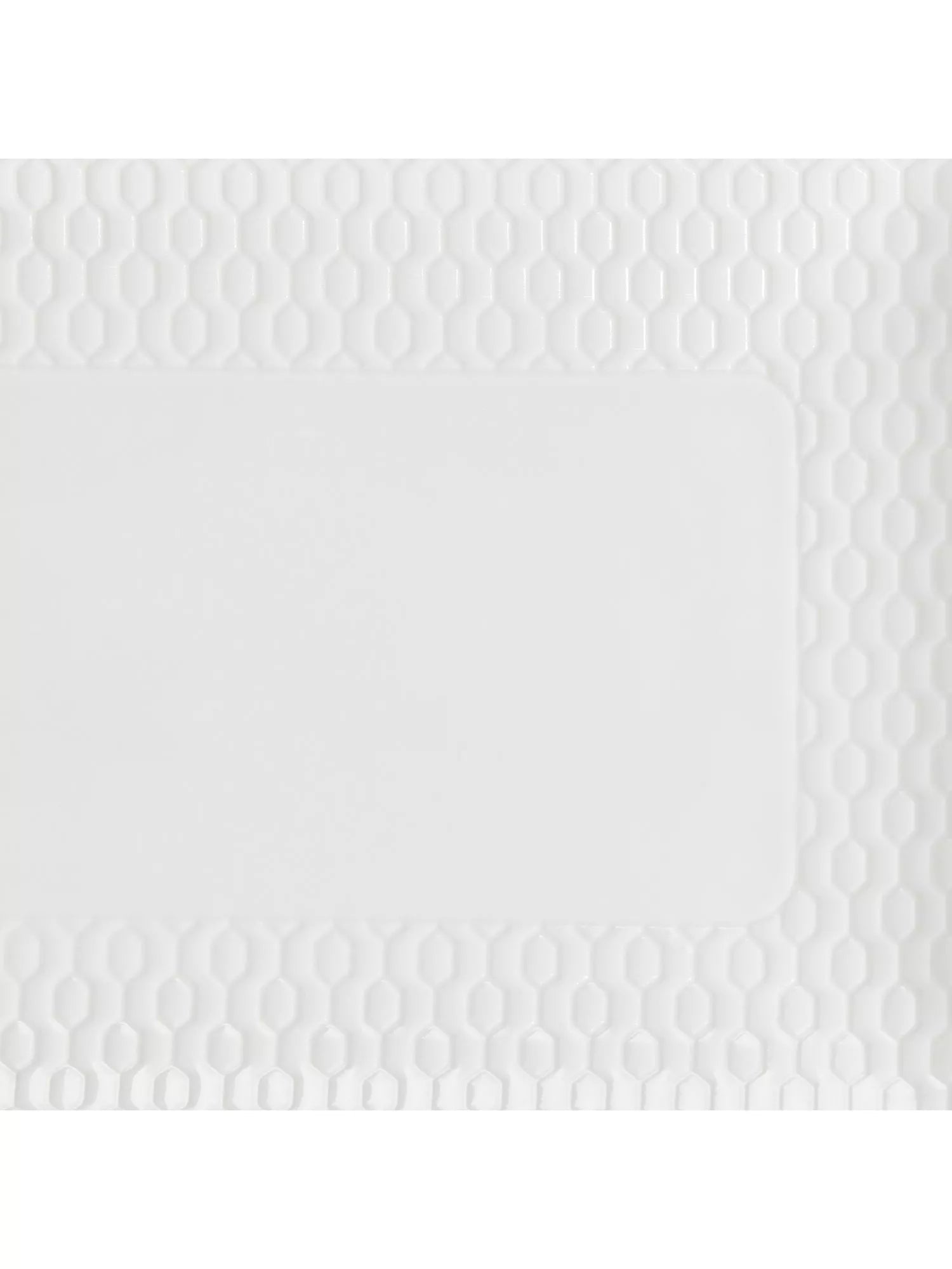Wedgwood Gio rectangular bone china tray 21cm white, UK version