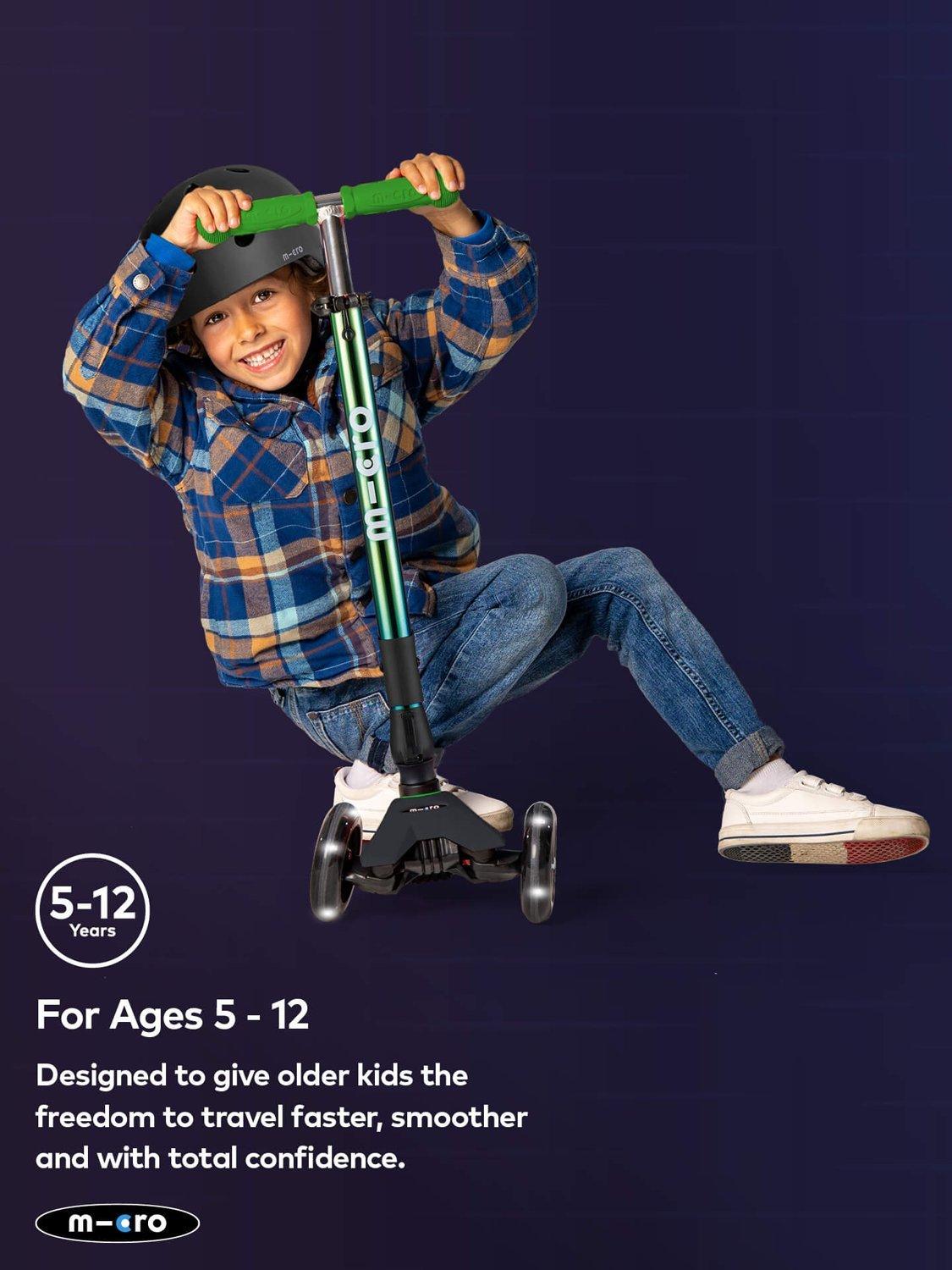 Micro Scooters Maxi Micro foldable LED scooter (British brand)