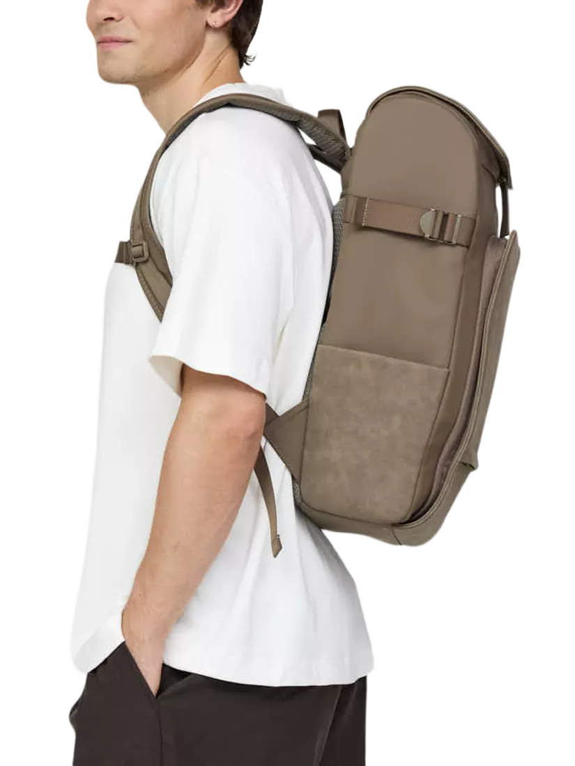 Kapten & Son Bali backpack 25L Walnut - British product