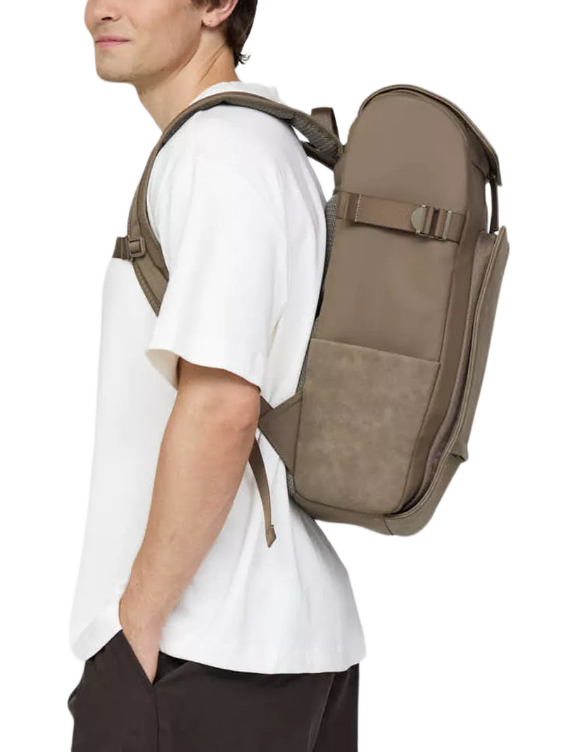 Kapten & Son Bali backpack 25L Walnut - British product