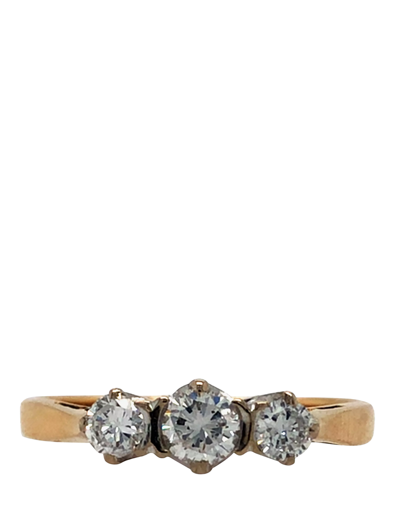 Vintage Fine Jewellery pre-loved 18ct gold diamond ring size P - British product