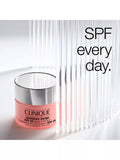 Clinique Sunkissed Essentials gift set with SPF 25, UK version