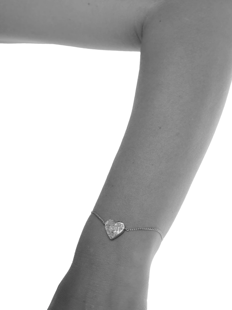 TUTTI heart pendant bracelet in silver with engravable heart (British brand)