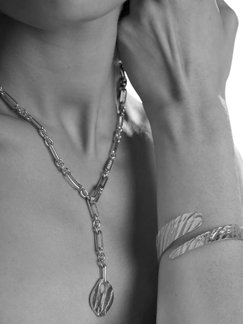 TUTTI textured wrap bangle silver, UK version