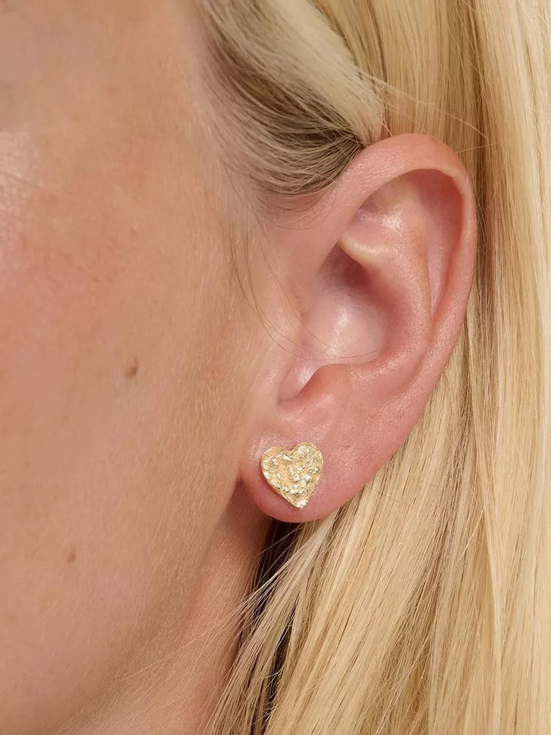 TUTTI gold heart stud earrings textured finish, imported from the UK