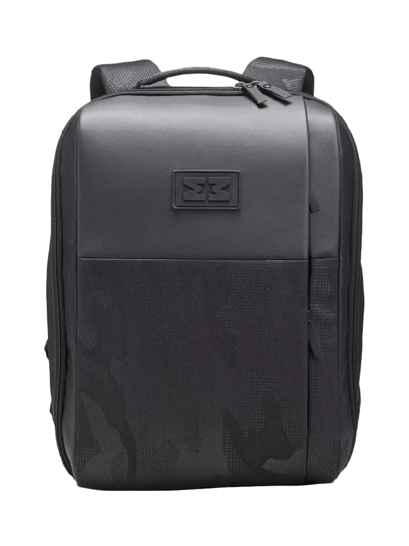 MiniMeis HERO backpack lightweight baby seat carrier, UK version