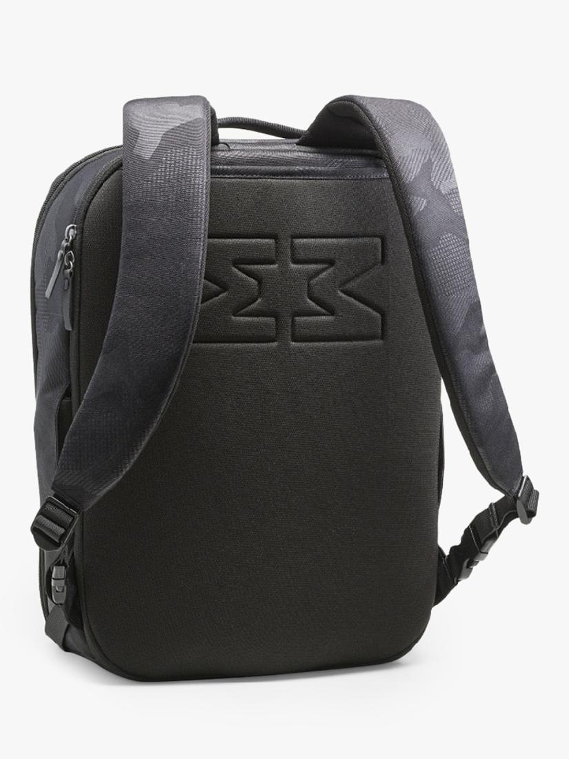 MiniMeis HERO backpack lightweight baby seat carrier, UK version