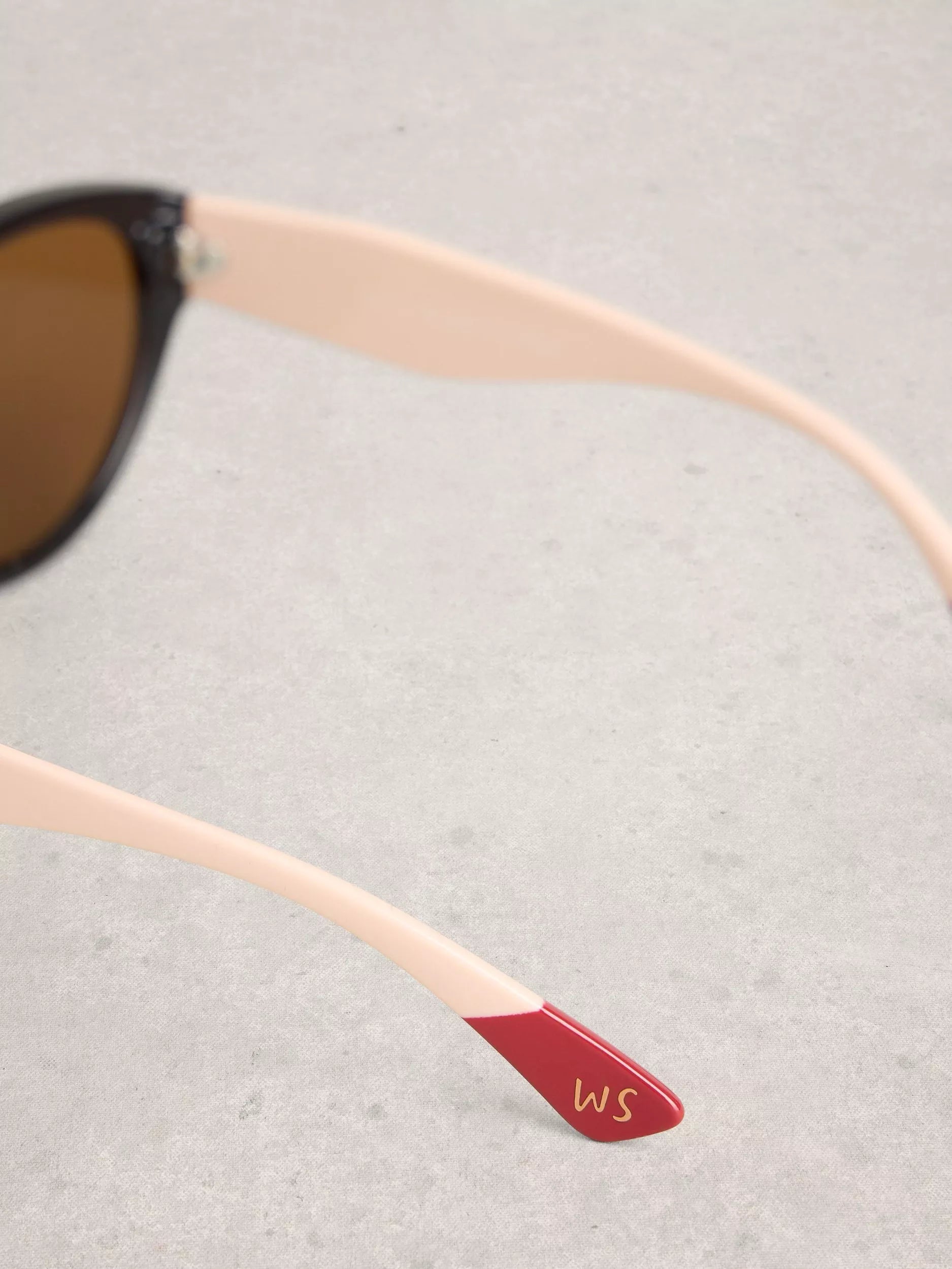 White Stuff cat's eye sunglasses grey - British product