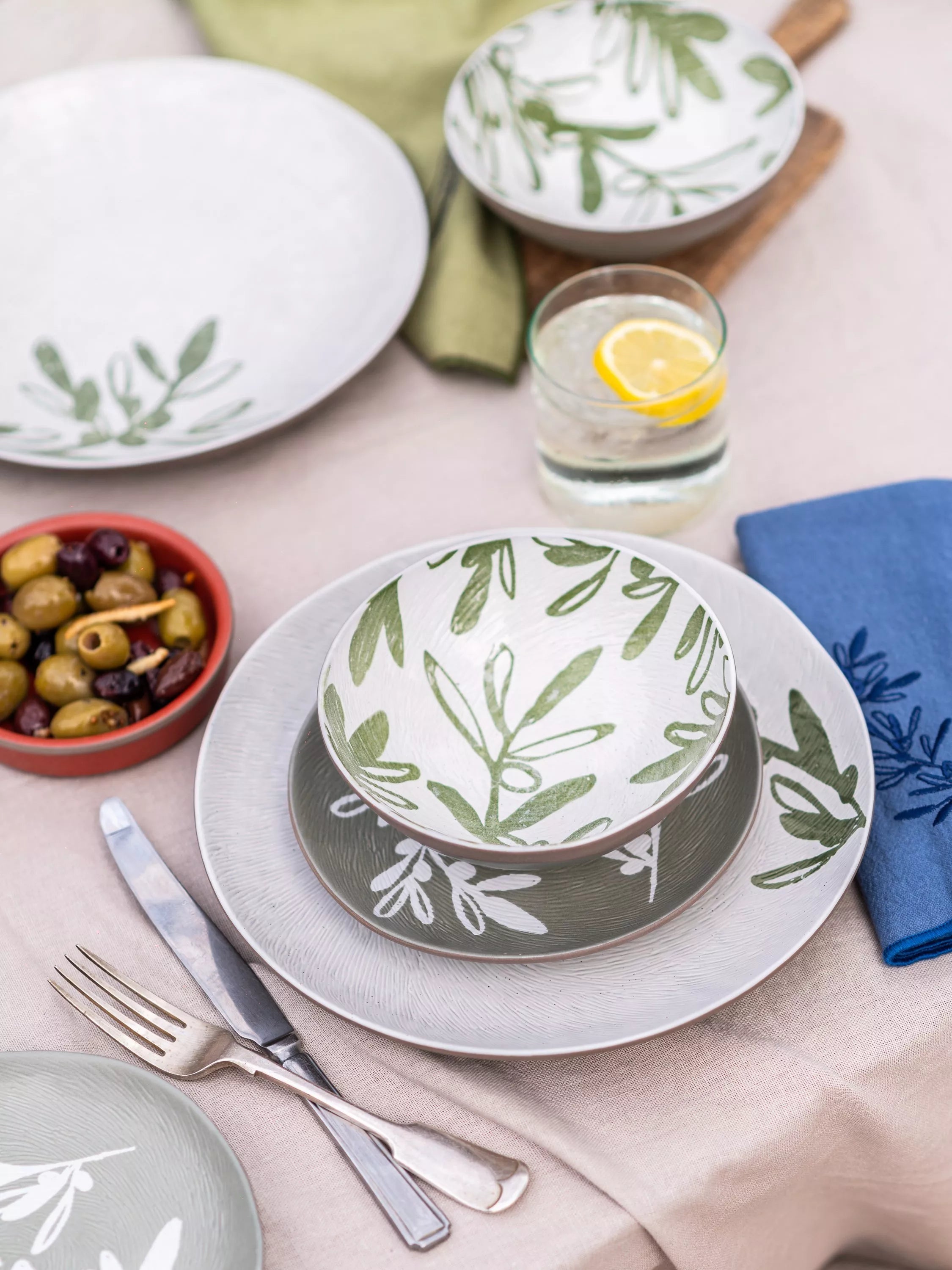 PurerHome Eden Project olive stoneware cereal bowl 16cm, imported from the UK