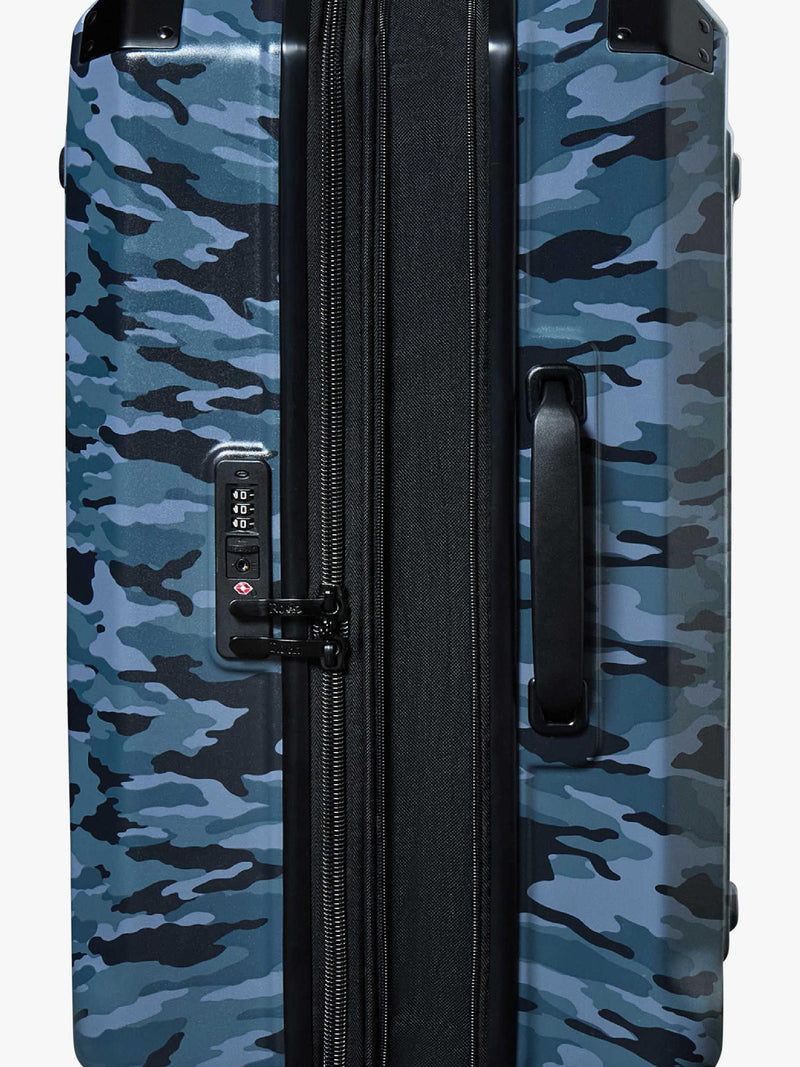 Rock Alpine large expandable 8-wheel suitcase 75cm (British brand)