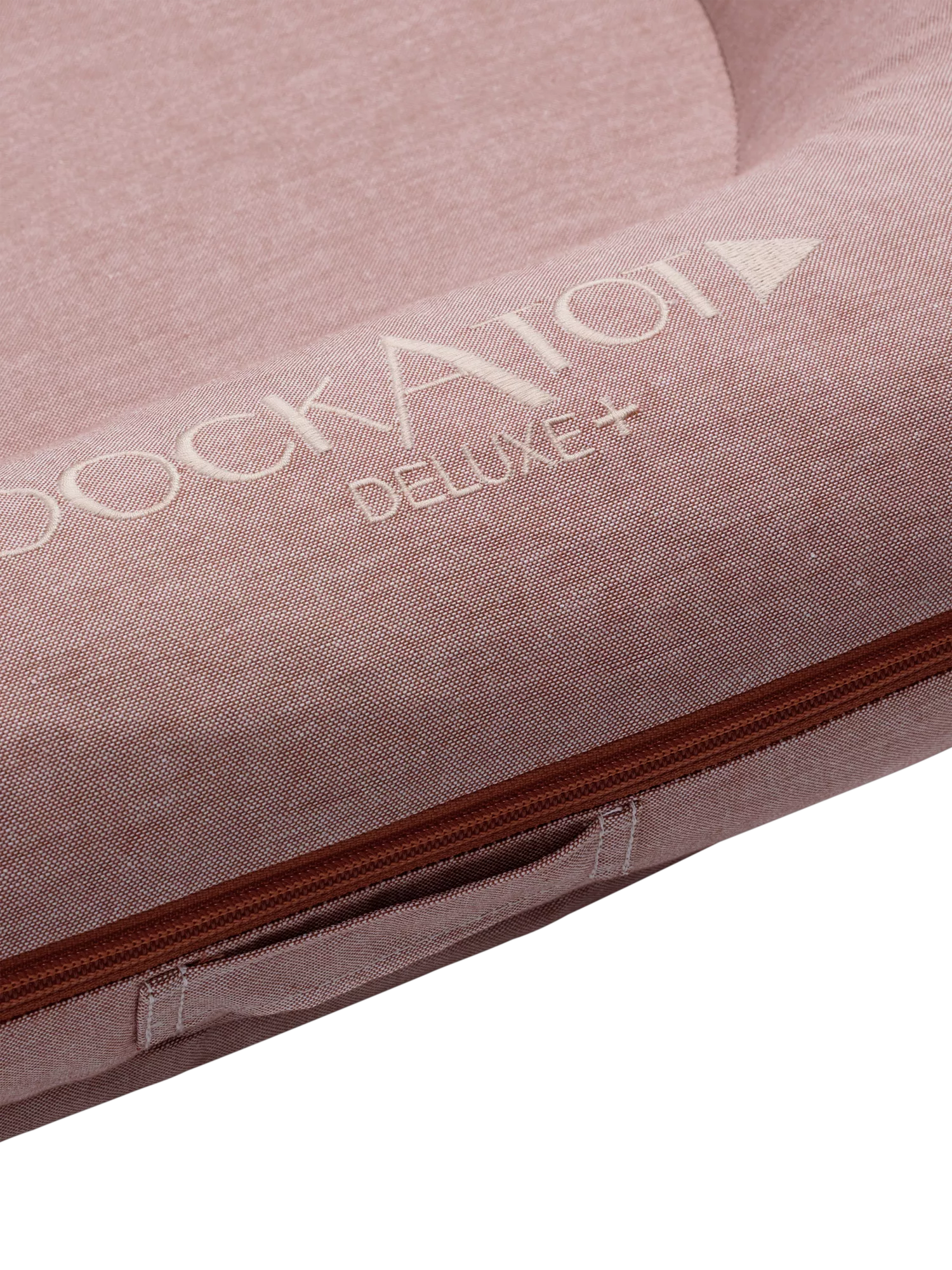 DockATot Deluxe+ baby pod Pink - British product